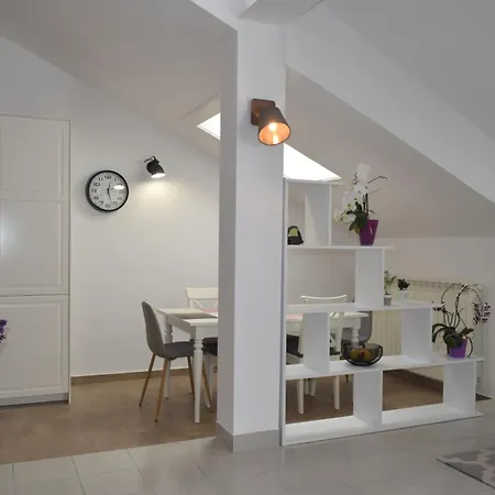 Guest house And By The Sea Barbat, Rab - 4973 Rab Town
